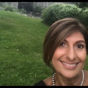 Meet your Posher, Maria